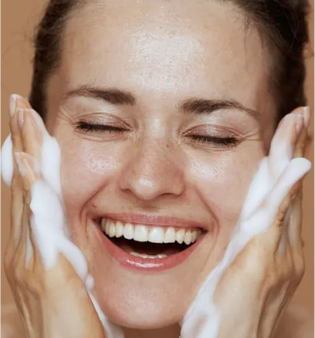  Eight Natural Face Cleansers: Our Top Picks to Reveal Radiant Skin